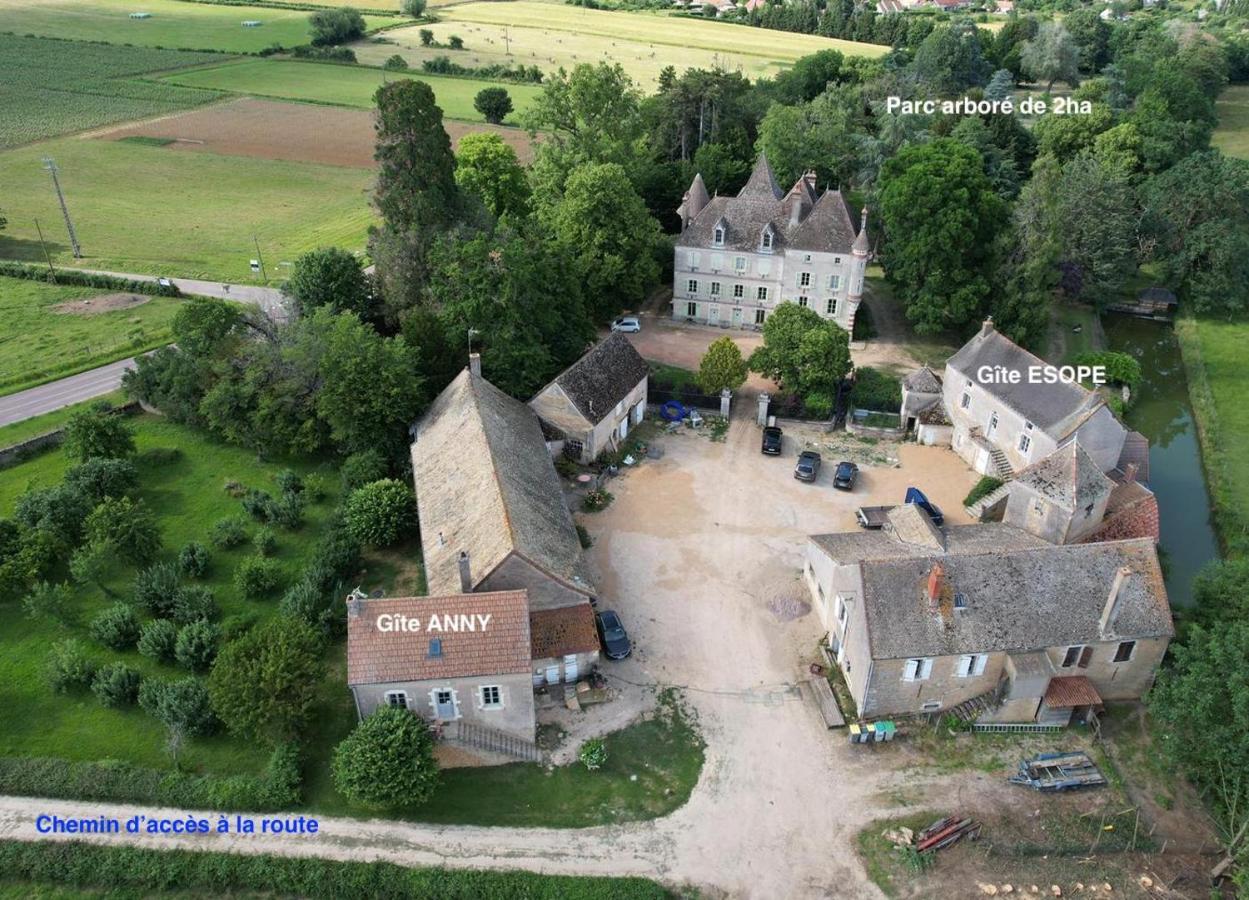 Château du Mauny, gîtes et chambres d'hôtes en Bourgogne Rosey Extérieur photo