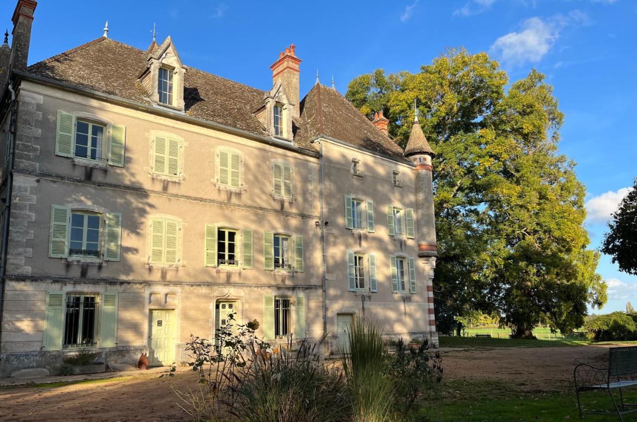 Château du Mauny, gîtes et chambres d'hôtes en Bourgogne Rosey Extérieur photo