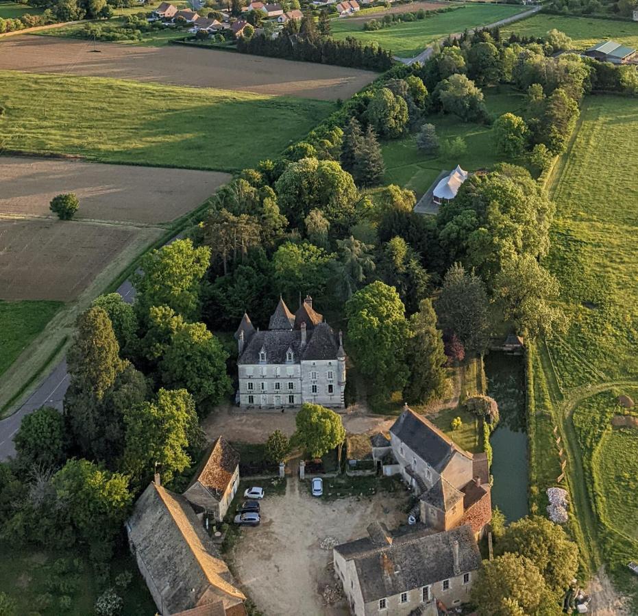 Château du Mauny, gîtes et chambres d'hôtes en Bourgogne Rosey Extérieur photo